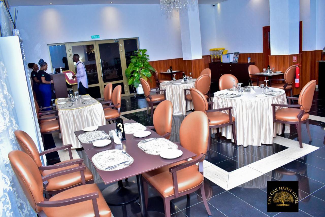 Oak Haven Hotel & Suites Port Harcourt Bagian luar foto